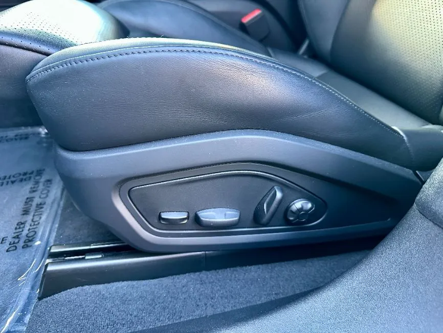 Porsche Taycan 4 Cross Turismo FULL OPTION !! Image 12